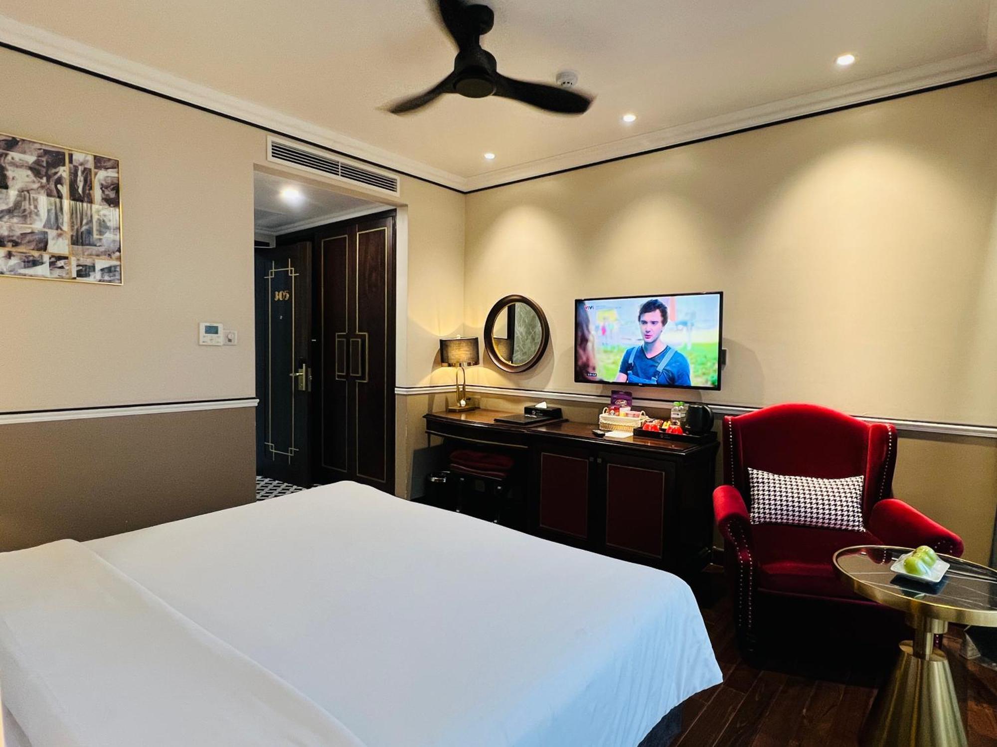 Hotel Du Monde Art Hanoi Exterior photo